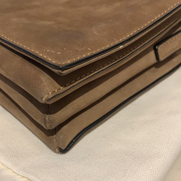 Aritzia - AUXILIARY CALISCH HANDBAG - Picture 4 of 14